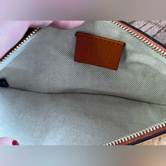 GUCCI Diamante Canvas and Golden Leather Tote with Pouch - Picture 10 of 14